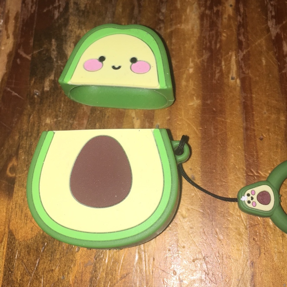 Avocado Airpods case